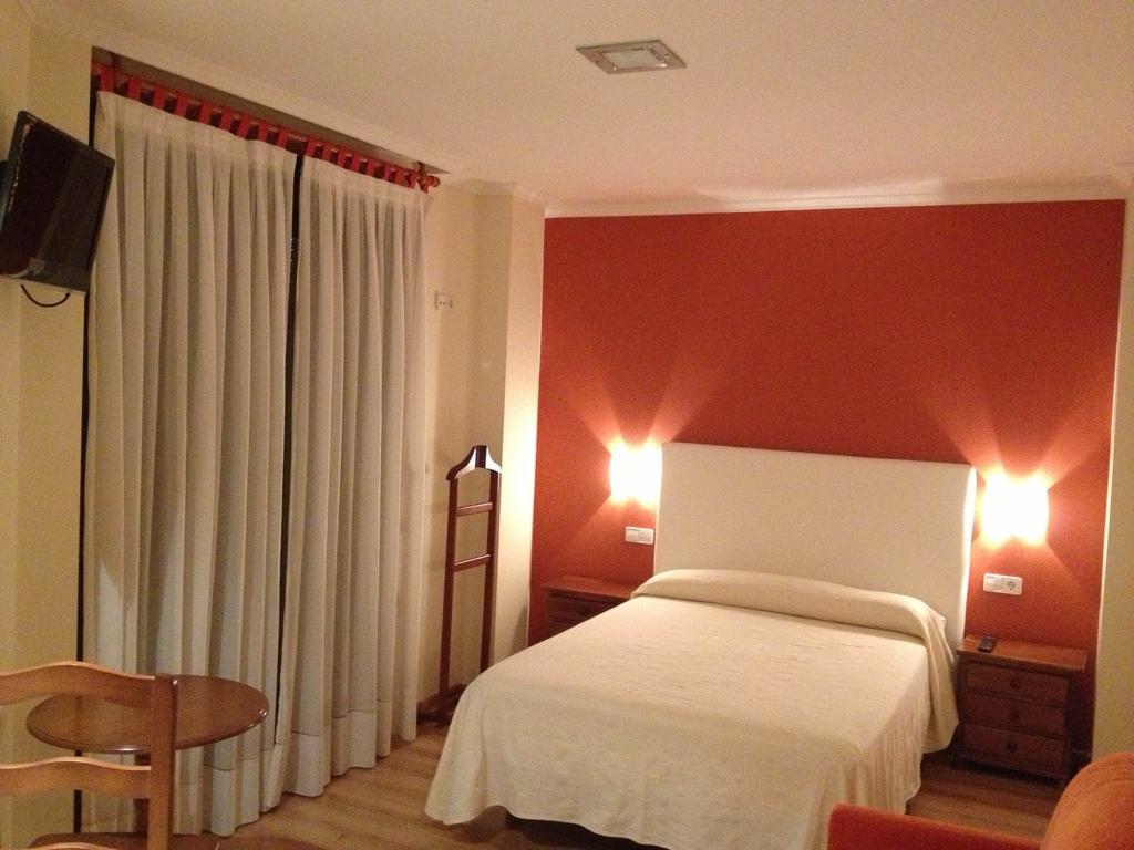 Hostal Santa Baia Ribadumia Стая снимка