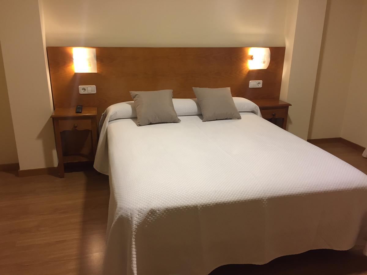Hostal Santa Baia Ribadumia Екстериор снимка